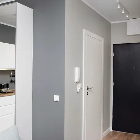 Apartman Nocleg-we-wroclawiu-pl - W Pelni Wyposazone Na Wynajem *